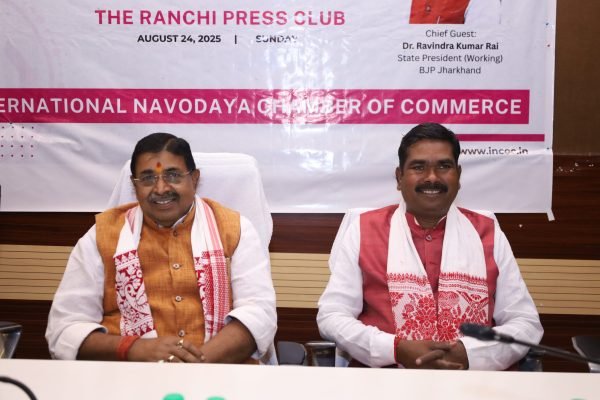 Dr. Ravindra Kumar Rai, President (Working), Jharkhand State and Shri Samir Oraon, National President Tribe Wings BJP at Viksit Bharat Youth Summit 2025, Ranchi