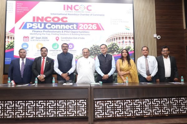 CMA (DR.) Ranjay Choudhary, Director Finance, IRFC - CMA S K Sinha, Director Finance, GAIL - CMA M Nagaraj, Director Corporate Planning, HUDCO - Shri Pradeep Gandhi Ex- MP - CMA Ashok Kumar, Director Finance, NSC - CMA Madhuri Kashyap, Director, INCOC (L2R)